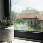 Aventurine Cismigiu Park Apartment