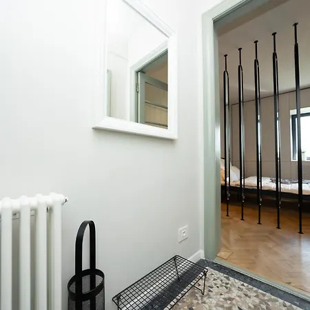 Aventurine Cismigiu Park * Boekarest