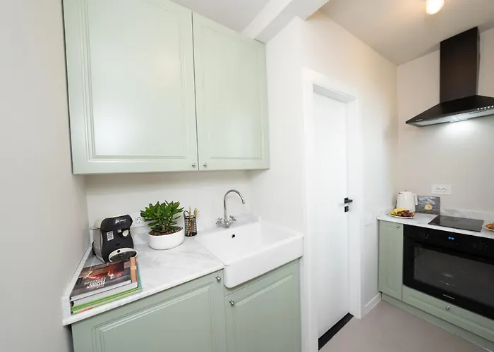 Aventurine Cismigiu Park Apartament *